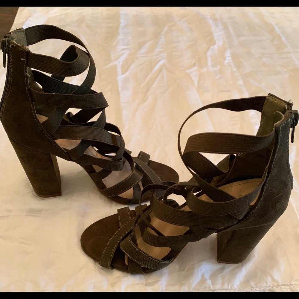 Liliana - Suede Sandals Green